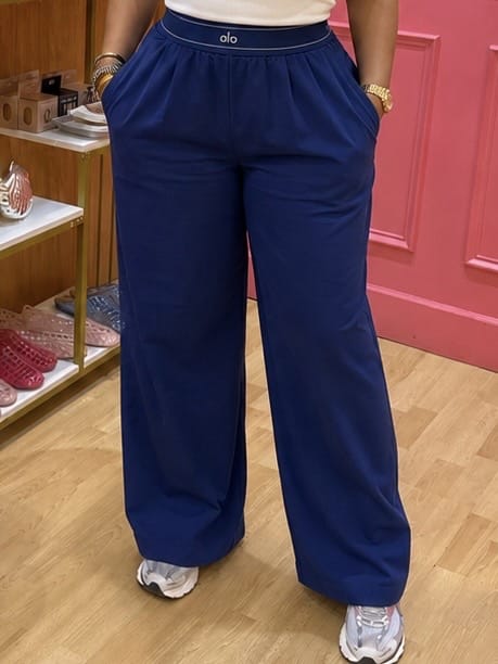 Alo Track Pants (Navy)