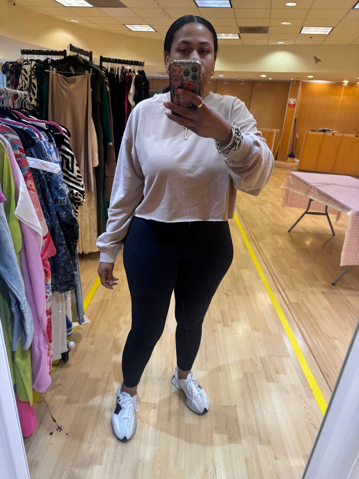 Cropped Crewneck Sweatshirt With Oversized Sleeves (Dark Taupe)