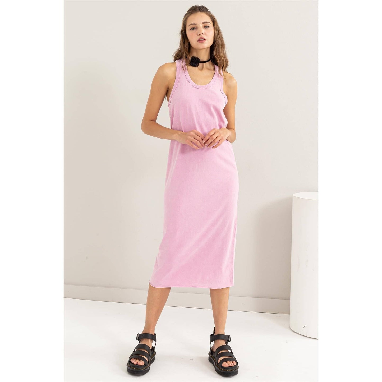 Sleeveless Shift Midi Dress (Pink)