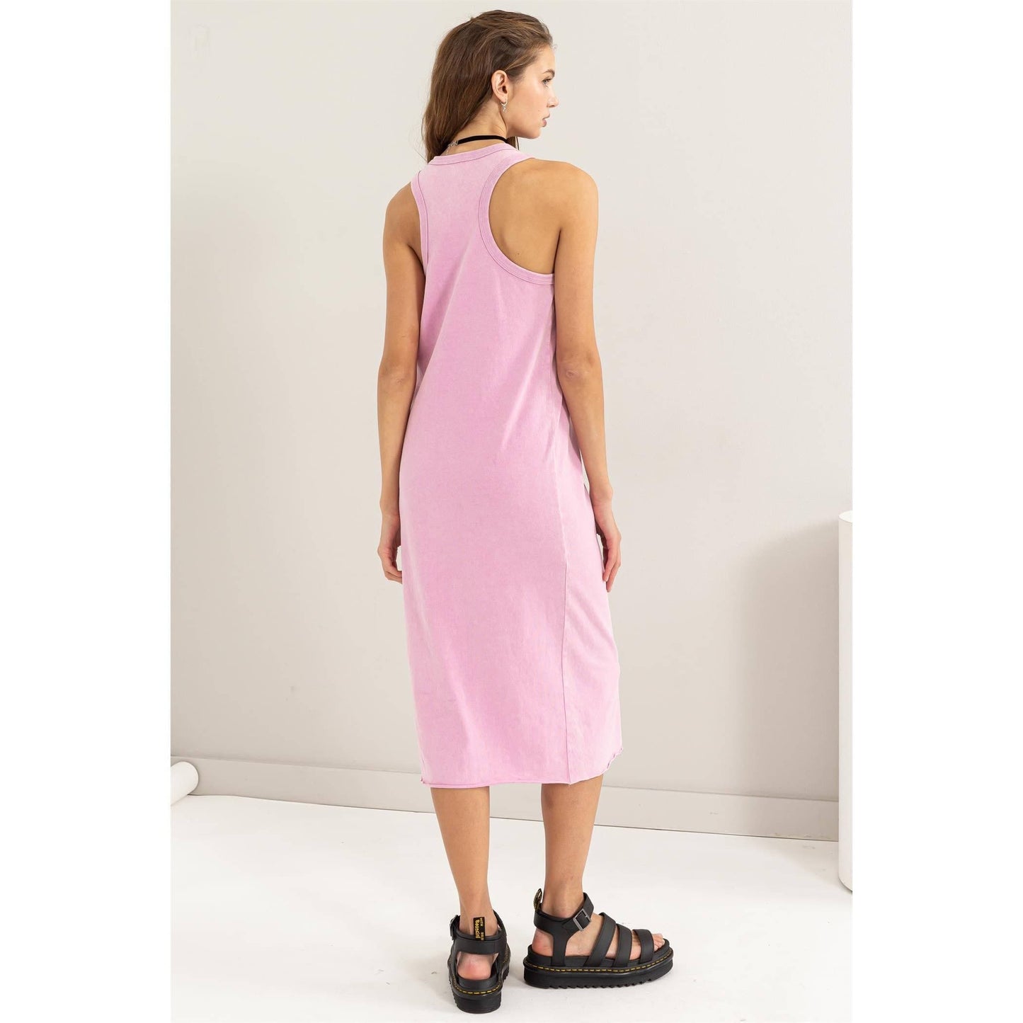Sleeveless Shift Midi Dress (Pink)