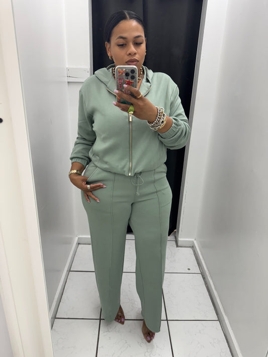 Casual Chic Zip-Front Hoodie & Pants (Sage)