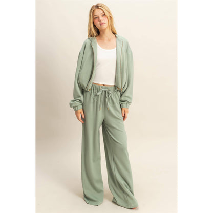 Knit Wide-Leg Trousers With Drawstring Waist  (SAGE GREEN)