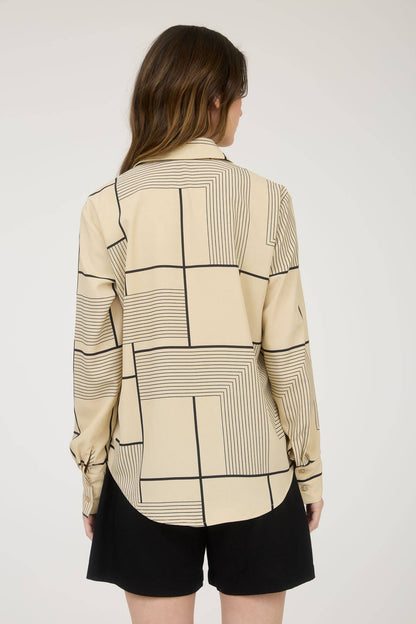 GEO PATTERN COLLARED LONG SLEEVE BUTTON DOWN SHIRT