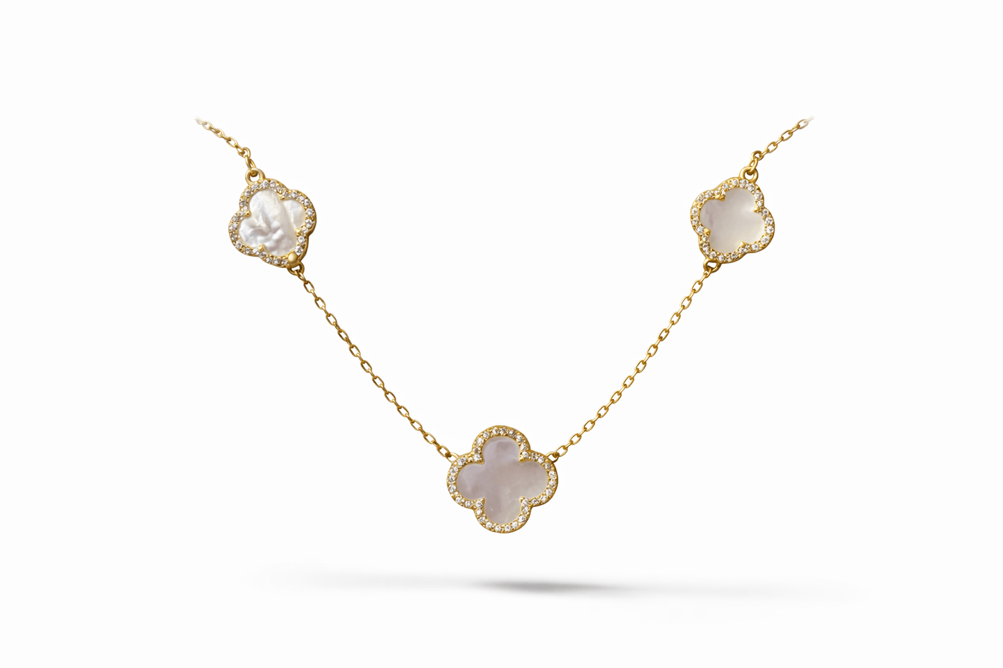 THREE CLOVER NECKLACE
