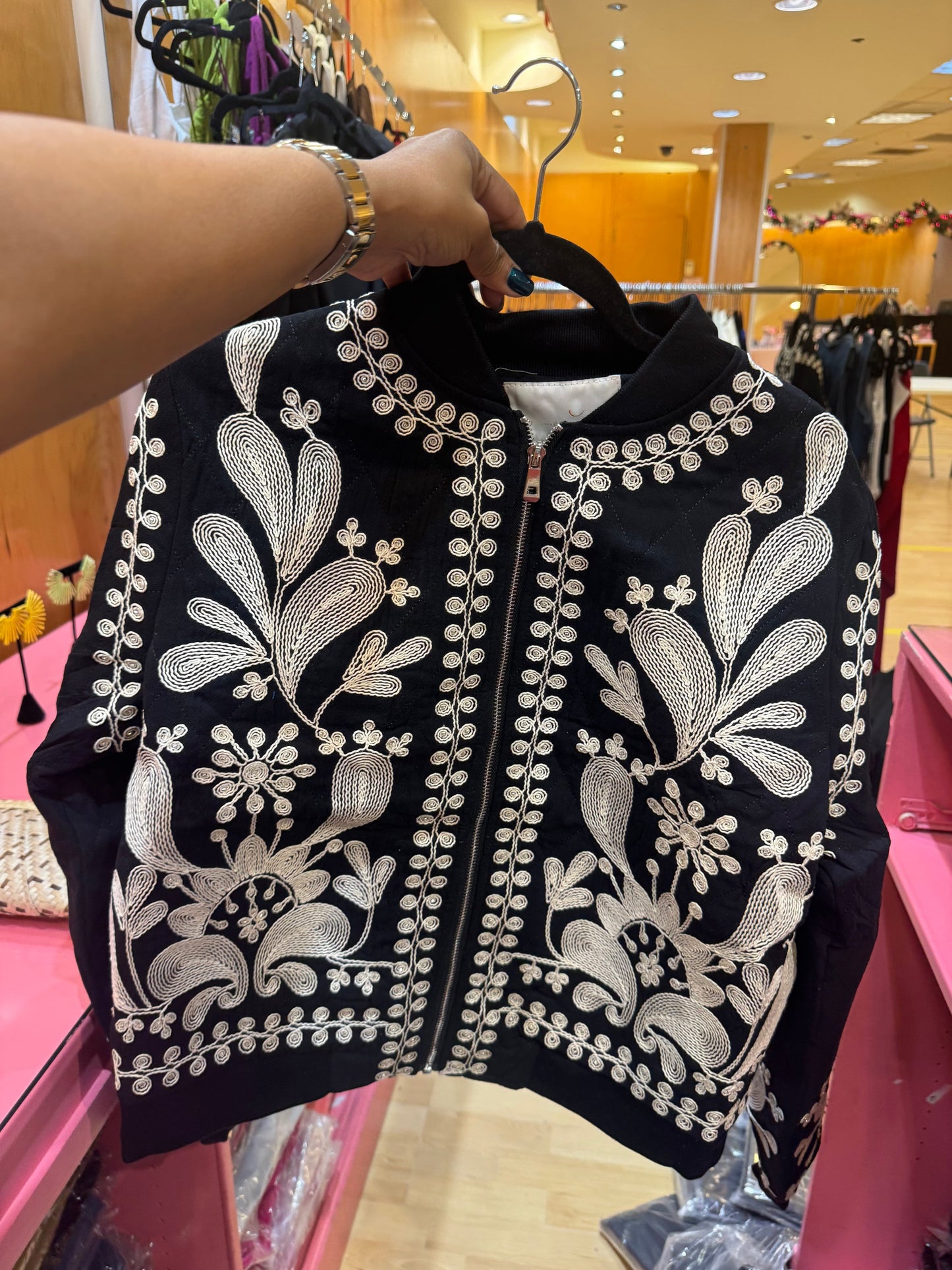 EMBROIDERED JACKET