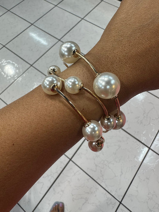 Three Strand Pearl Ball Bracelet