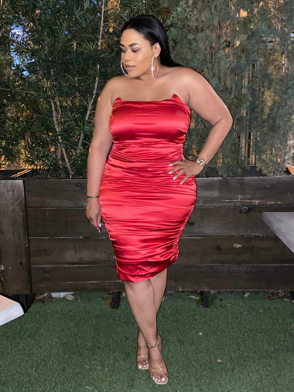 Strapless Bustier Ruched Bodycon Dress "Red”