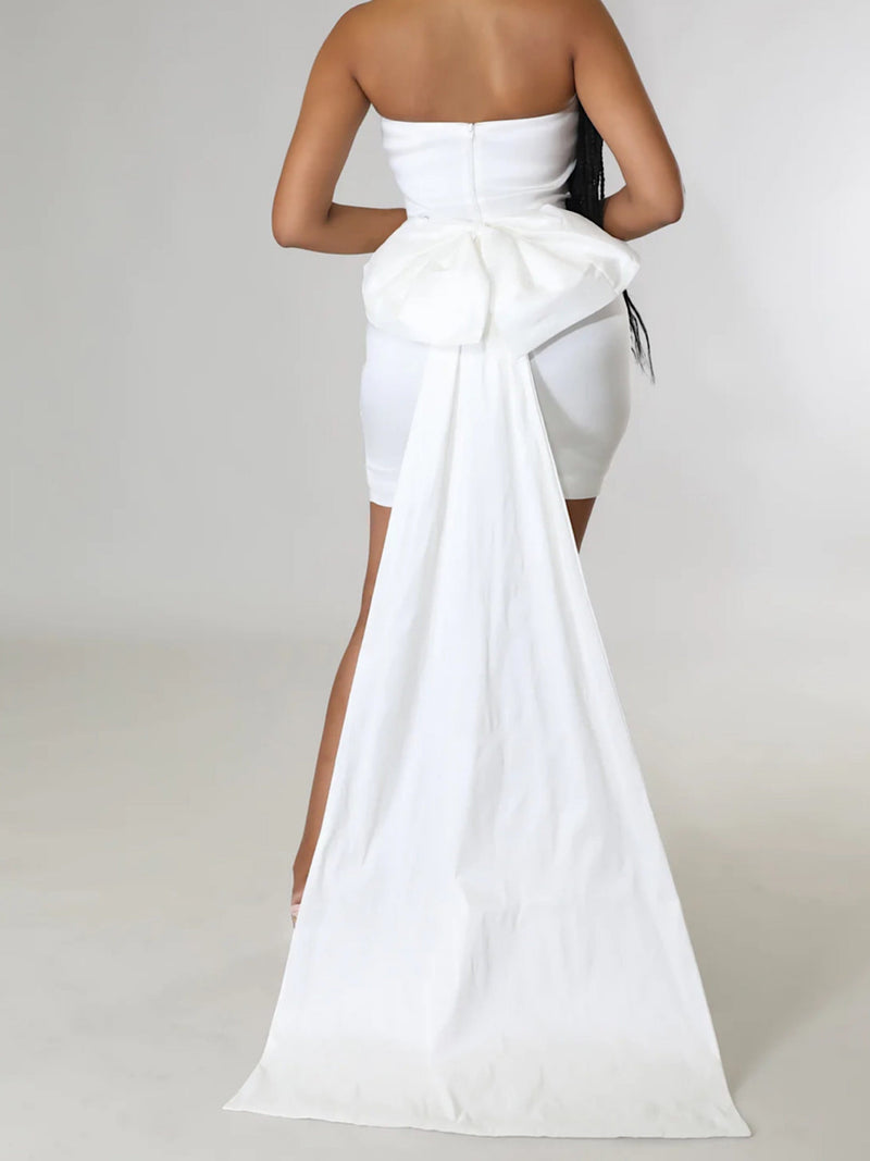 Zonya Mini Dress With Train “White”